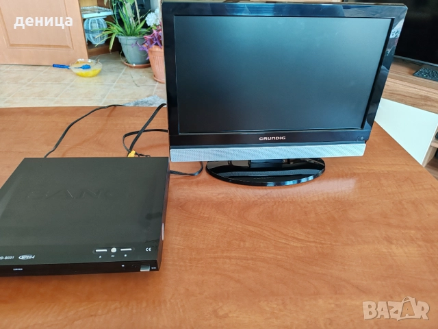 Монитор с DVD 16"