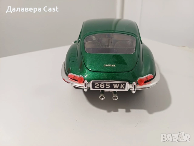 1/18 Jaguar E 1961 Bburago Italy , снимка 7 - Колекции - 54177124