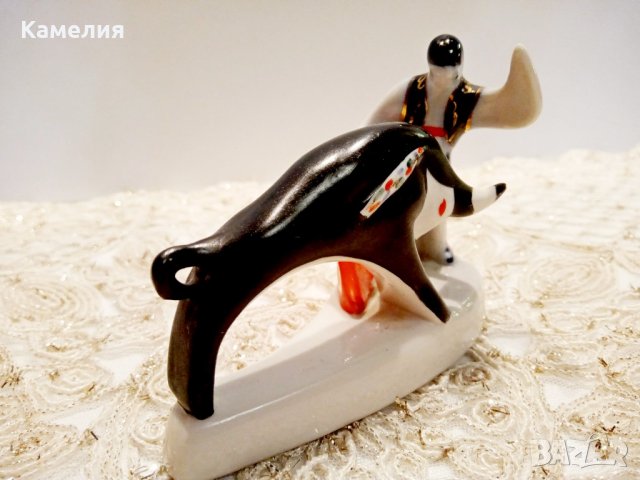 Порцеланова фигура , снимка 5 - Статуетки - 40574839