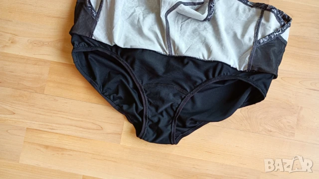 Lululemon къси панталонки гащи :), снимка 2 - Къси панталони и бермуди - 50924152