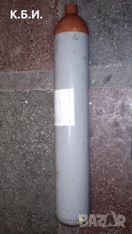 Продавам МЕТАЛНА БУТИЛКА - 4L - 200 BAR - АТМОСФЕРИ работно налягане, снимка 4 - Въздушно оръжие - 54346360
