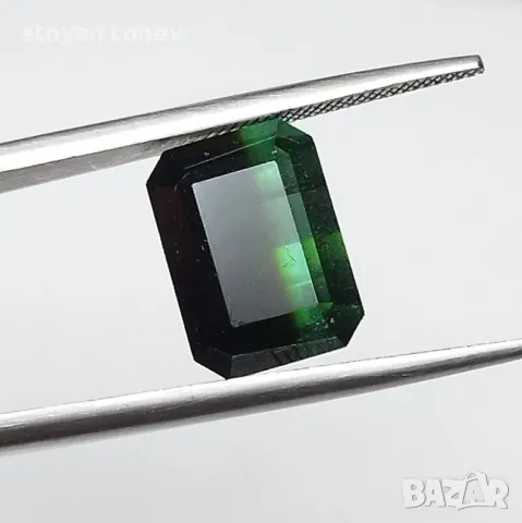 Рядък двуцветен турмалин 4.90кт! Нов!