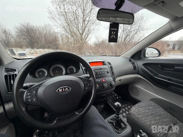 Продавам Kia Cee’d 1,4 бензин, снимка 4 - Автомобили и джипове - 53140964
