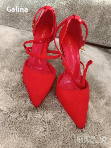 Обувки със ток, снимка 2 - Дамски обувки на ток - 52942345