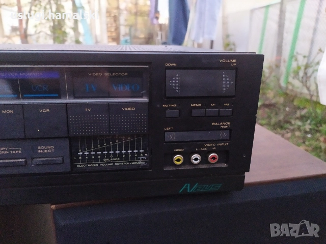 Усилвател Marantz, снимка 3 - Ресийвъри, усилватели, смесителни пултове - 52805641