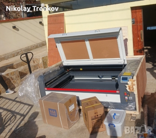 Лазерна машина за рязане и гравиране Работна площ 1600мм. на 1000мм. В наличност в момента, снимка 3 - Други машини и части - 52452315