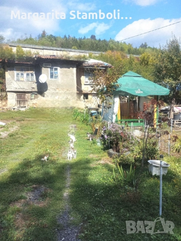 КЪЩАТА СЕ ПРОДАВА ОТ СОБСТВЕНИК , снимка 4 - Къщи - 49991110