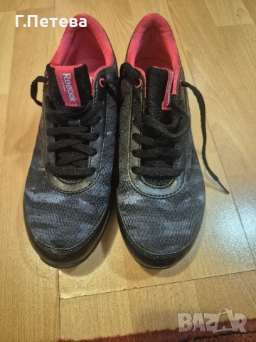 Маратонки Reebok Подходящи за момиче , снимка 3 - Детски маратонки - 52496842