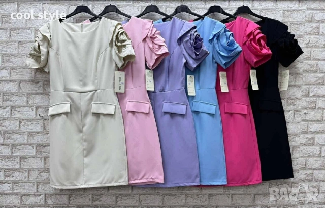 Дамска елегантна рокля с ефектни ръкави 