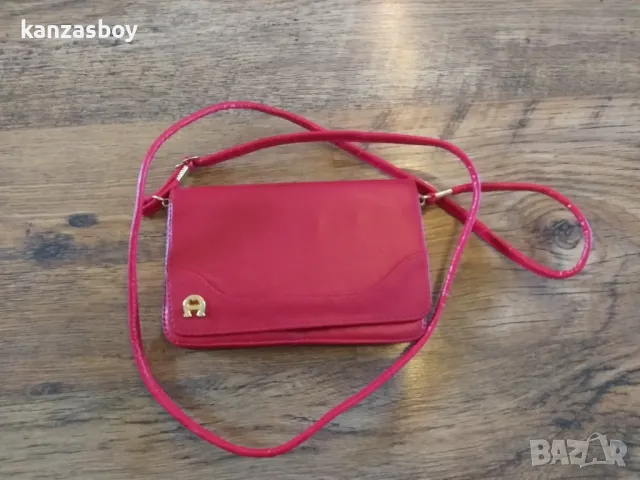 aigner small red bag - малка дамска чанта , снимка 3 - Чанти - 48620529