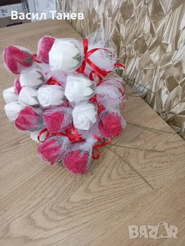 Вечни сапунени ароматизирани рози 6 см чашка 30 см дръжка , снимка 4 - Декорация за дома - 49258509