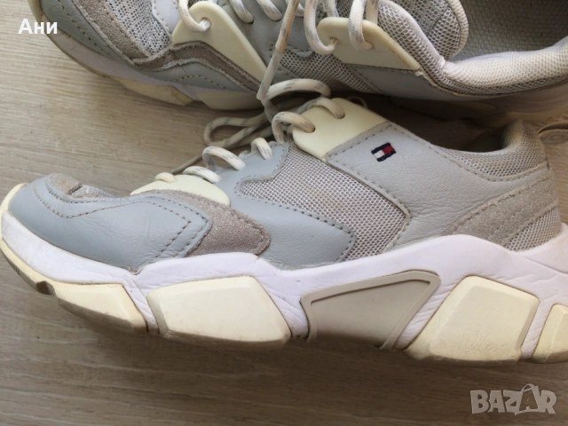 Сиви маратонки tommy hilfiger № 36.