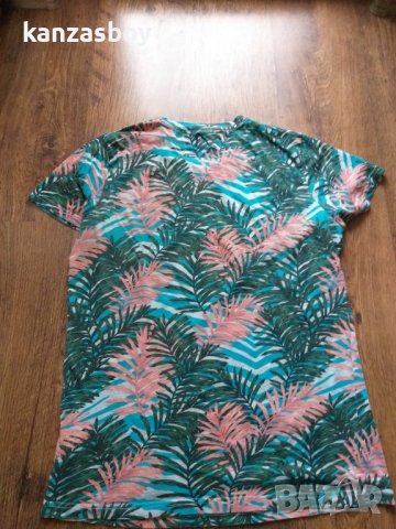 chasin ocean - страхотна мъжка тениска , снимка 10 - Тениски - 40854979