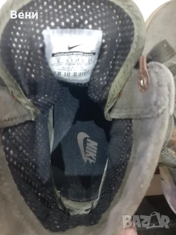 Дамски туристически боти Nike 38.5 номер, снимка 4 - Дамски боти - 48464611