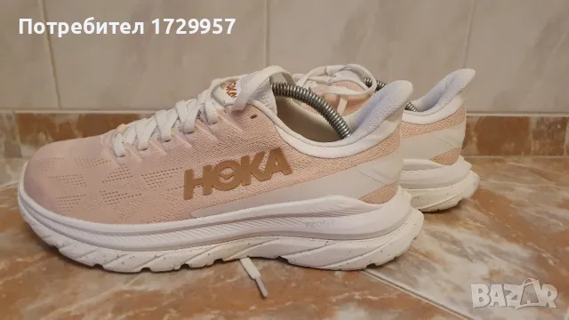 HOKA  Mach Shoes 4 in Sun Kiss/Bright White Номер-39 1/3, снимка 11 - Маратонки - 47676334