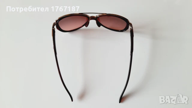 Слънчеви очила Oakley, снимка 5 - Слънчеви и диоптрични очила - 50506882