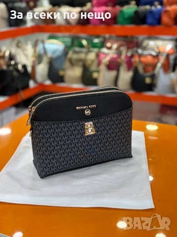 Michael Kors Дамска Чанта - Налични Различни Цветове Код E632, снимка 4 - Чанти - 50969702