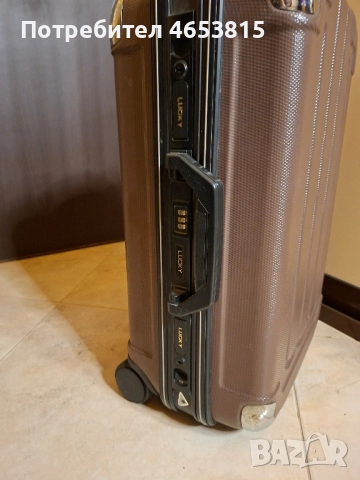 куфар от 100% поликарбонат, снимка 3 - Куфари - 52458951