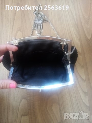 Официална черна чантичка, снимка 2 - Чанти - 29678257