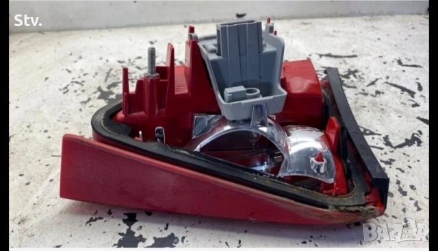 Вътрешен ляв LED стоп Audi A4 B8 Avant, снимка 5 - Аксесоари и консумативи - 52471134