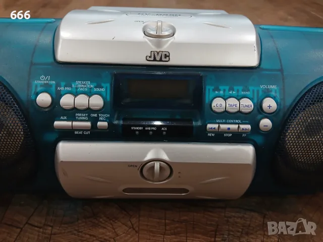 JVC RV-B550 класически преносим бумбокс от серията Kaboom, снимка 2 - Радиокасетофони, транзистори - 55798583