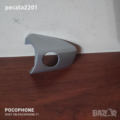 Продавам - оригинален капак за предна лява дръжка на Мерцедес, снимка 2 - Части - 37715295