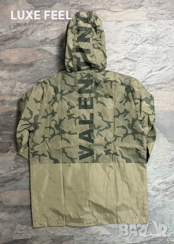 Valentino 🔹 Gucci 🔹 Burberry 🔹 Dior🔹Hugo🔹 Louis Vuitton 🔹Ветровки, снимка 9 - Якета - 53926059