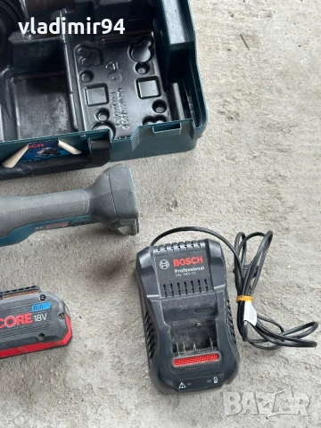 Bosch GWS 18V-10 C ъглошлайф, снимка 3 - Ъглошлайфи - 52898450