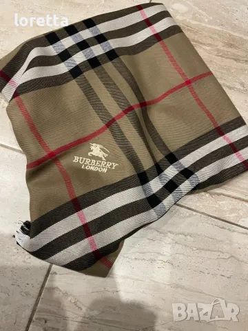 Burberry  шал , снимка 2 - Шалове - 48264924
