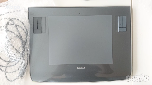 Графичен таблет Wacom 25 см! / 8 бутона / Wacom Intuos 3 / M / PTZ-630