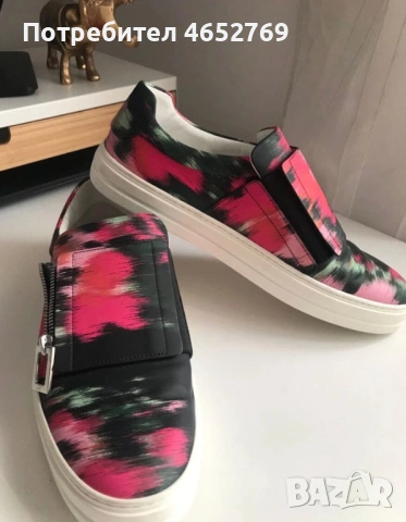 Дамски ROGER VIVIER SNEAKER модел Sneaky Viv