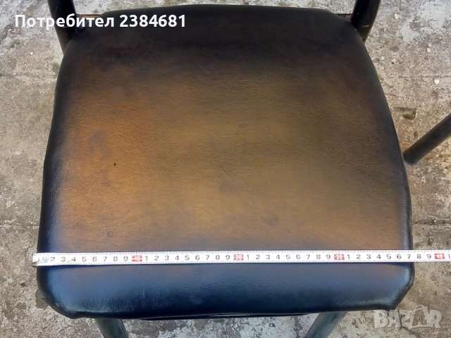 Метални столове тапицирани с кожени седалки и облегалкии, снимка 7 - Столове - 51771657
