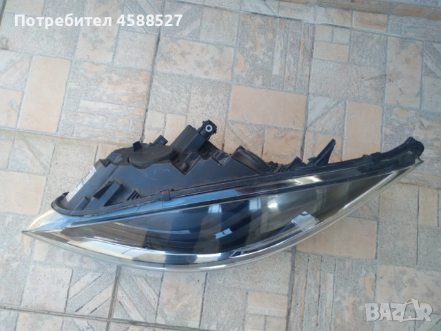 Ляв фар за Рено Меган 3 фейслифт 2014-2016г 260609865r, снимка 4 - Части - 51669766