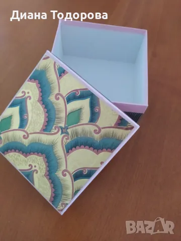Картонени кутии за подарък, снимка 3 - Декорация за дома - 48815052