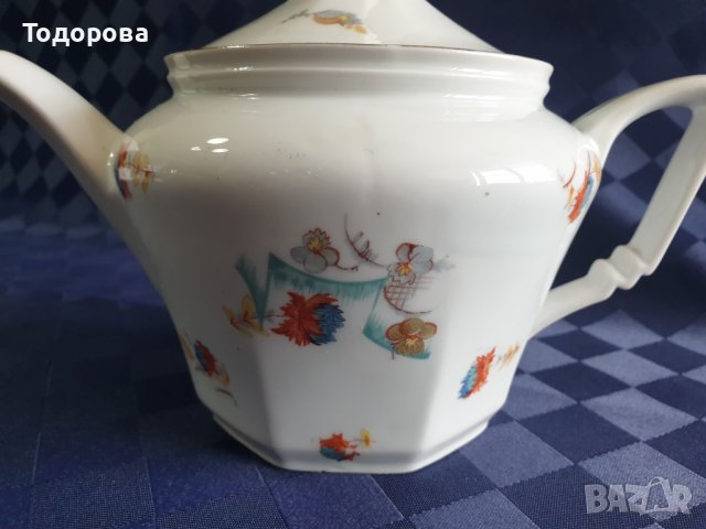 Порцеланов немски чайник, снимка 2 - Сервизи - 39880652