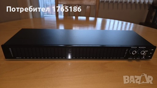 31 октавен спектрален анализатор, екулайзер, USB плеър