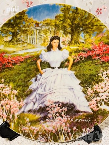 порцеланова чиния за стена , снимка 3 - Декорация за дома - 52635111