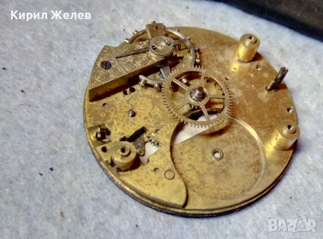 ЧАСТ от МЕХАНИЗЪМ от СТАР РЯДЪК ШВЕЙЦАРСКИ ДЖОБЕН ЧАСОВНИК със ЗДРАВ БАЛАНС и РИМСКИ ЦИФЕРБЛАТ 49691