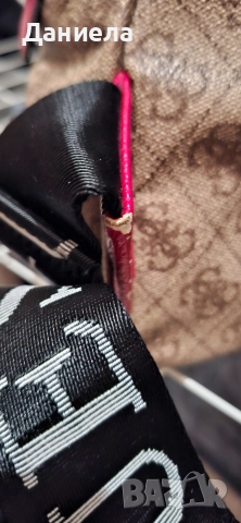 Guess дамска раница, снимка 8 - Чанти - 52921723