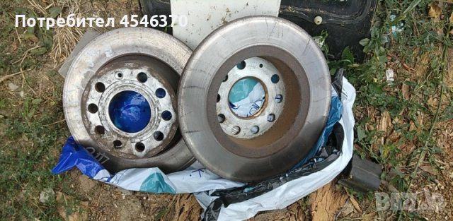 Задни спирачни дискове 2 броя за 40лв за Волксваген Голф 5 1.9 дизел 105к.с 2006г