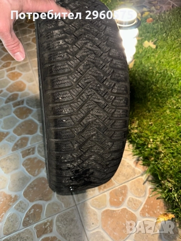 Зимни гуми LAUFENN, снимка 2 - Гуми и джанти - 52532492