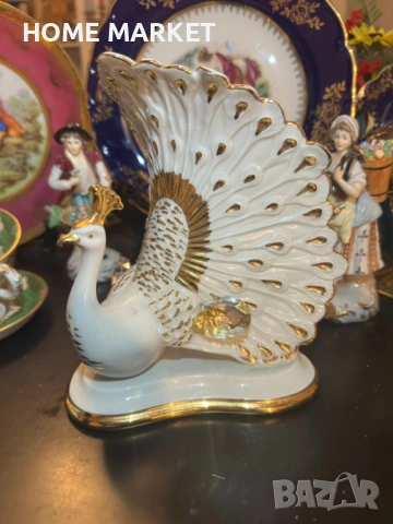 Capodimonte Italy  Circa 1980 Porcelain Peacock Figurine W/ Colorful Crystal Accents “Паунът” , снимка 11 - Антикварни и старинни предмети - 53020926