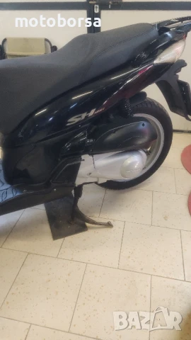 Honda SH 125 кубика, 2007, снимка 4 - Мотоциклети и мототехника - 51241323