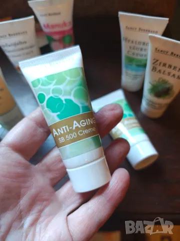 Огромен марков лот мостри за лице и коса , снимка 15 - Комплекти и лотове - 50275632