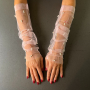 Дълги дамски ръкавици от розов тюл с бели перли- 3013, снимка 2