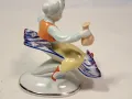 Hollohaza унгарска порцеланова фигура Аладин и летящото килимче, снимка 3