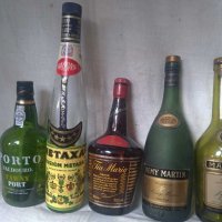 Големи стъклени бутилки от алкохол различни видове за колекция, снимка 9 - Колекции - 31986148
