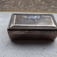Стара антикварна метална кутийка кутия, снимка 1 - Антикварни и старинни предмети - 38988103
