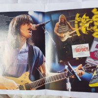 Филм на DVD/CD - AC/DC Live at Donington. ЕЙ СИ/ДИ СИ филм концерт, снимка 4 - DVD филми - 42763898