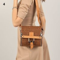 Страхотна дамска чанта в модерен дизайн налична в 16 цвята, снимка 1 - Чанти - 44423041